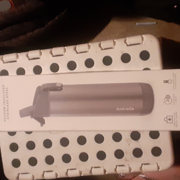 Bluetooth water bottle - Picture 4 of 4